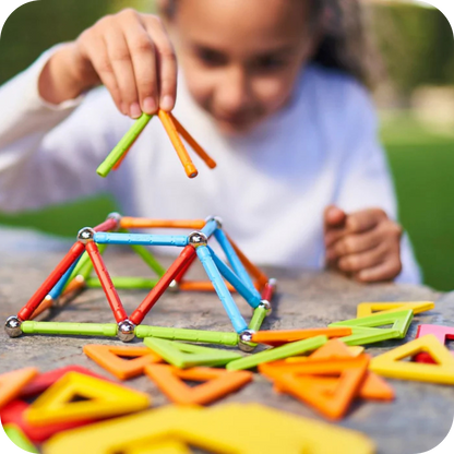Colorful Magnetic Construction Set | MagnetiBuild