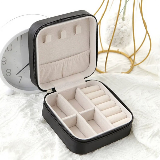 Portable Jewelry Organizer | GlamBox