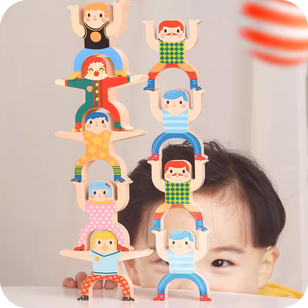 Character Balance & Stacking Game | HérculesJenga