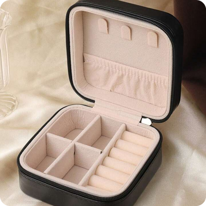 Portable Jewelry Organizer | GlamBox