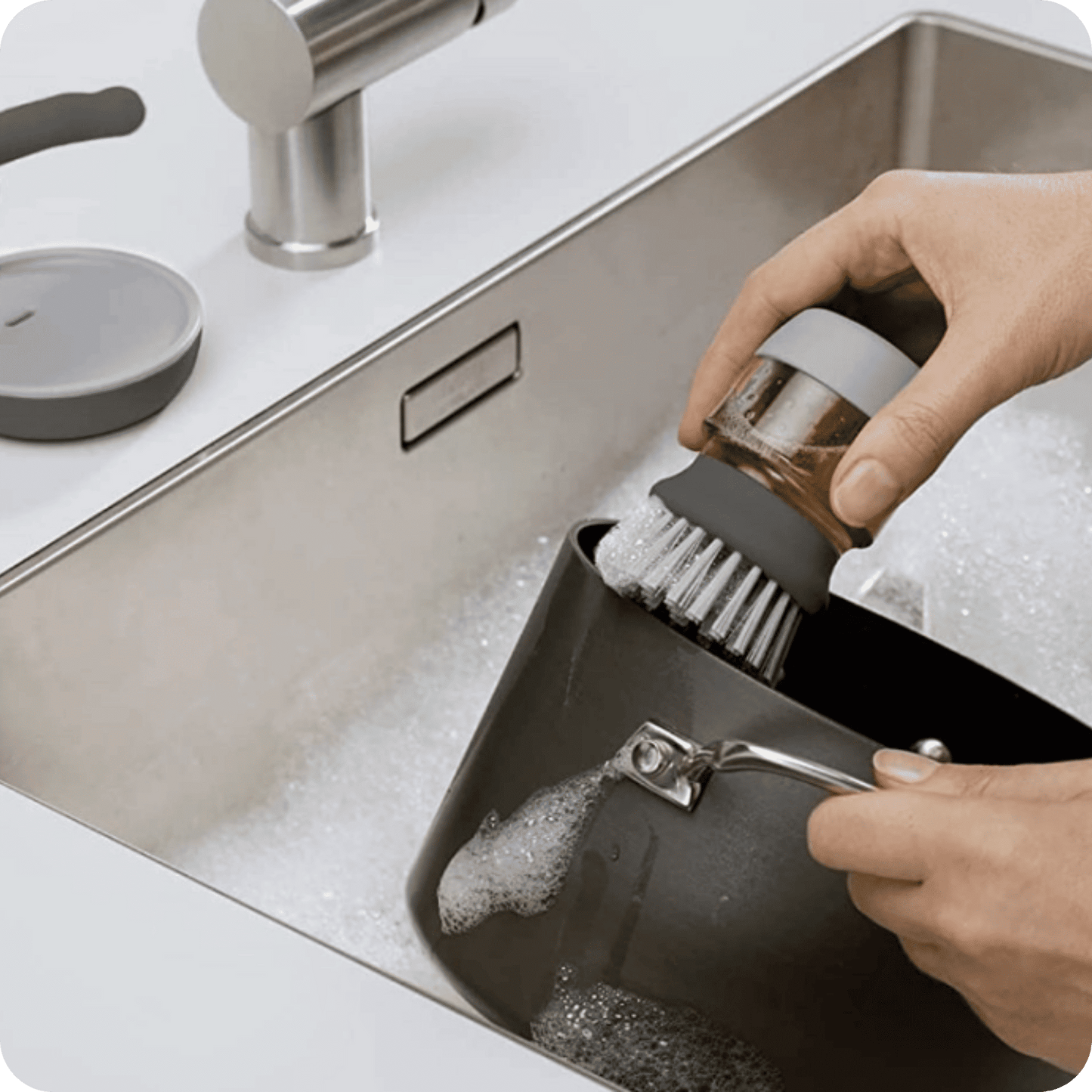 Soap Dispensing Brush | Pot Brush