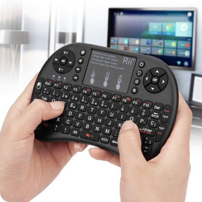 Multifunctional Wireless Remote | UniControl