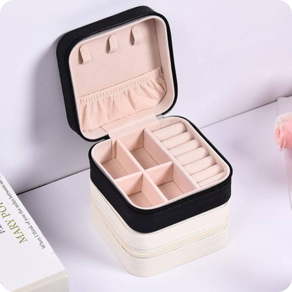 Portable Jewelry Organizer | GlamBox